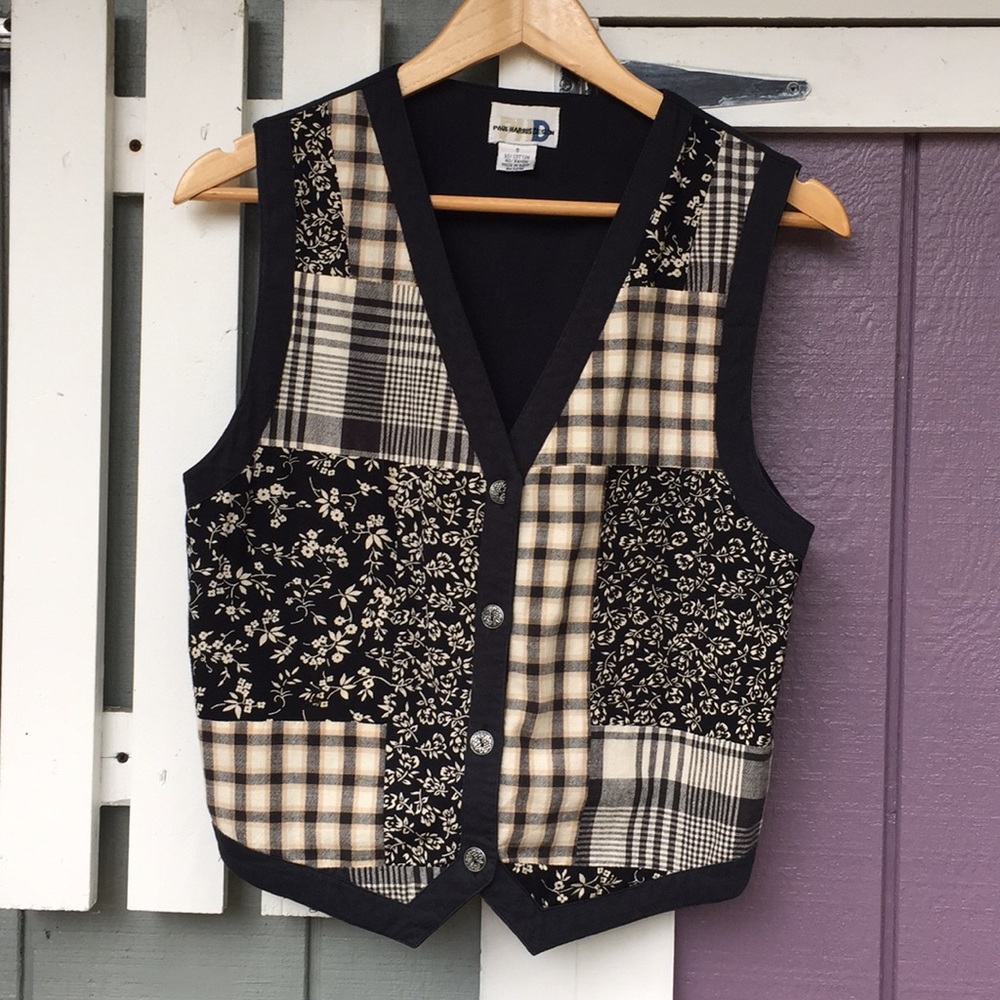 Vest - Picture 2 of 4